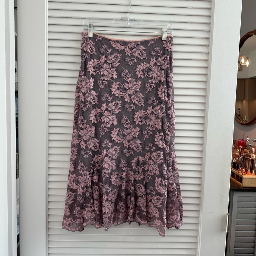 Kay Celine Floral Lace Elastic Waist Midi Skirt